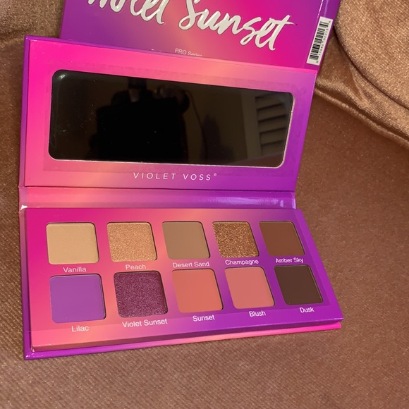 Violet Voss violet sunset pallet 🔸 - Picture 9 of 16